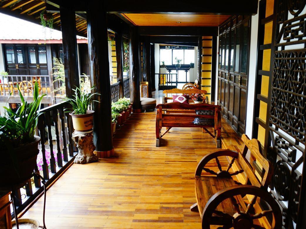 Lijiang Wangjia Courtyard Inn Eksteriør billede
